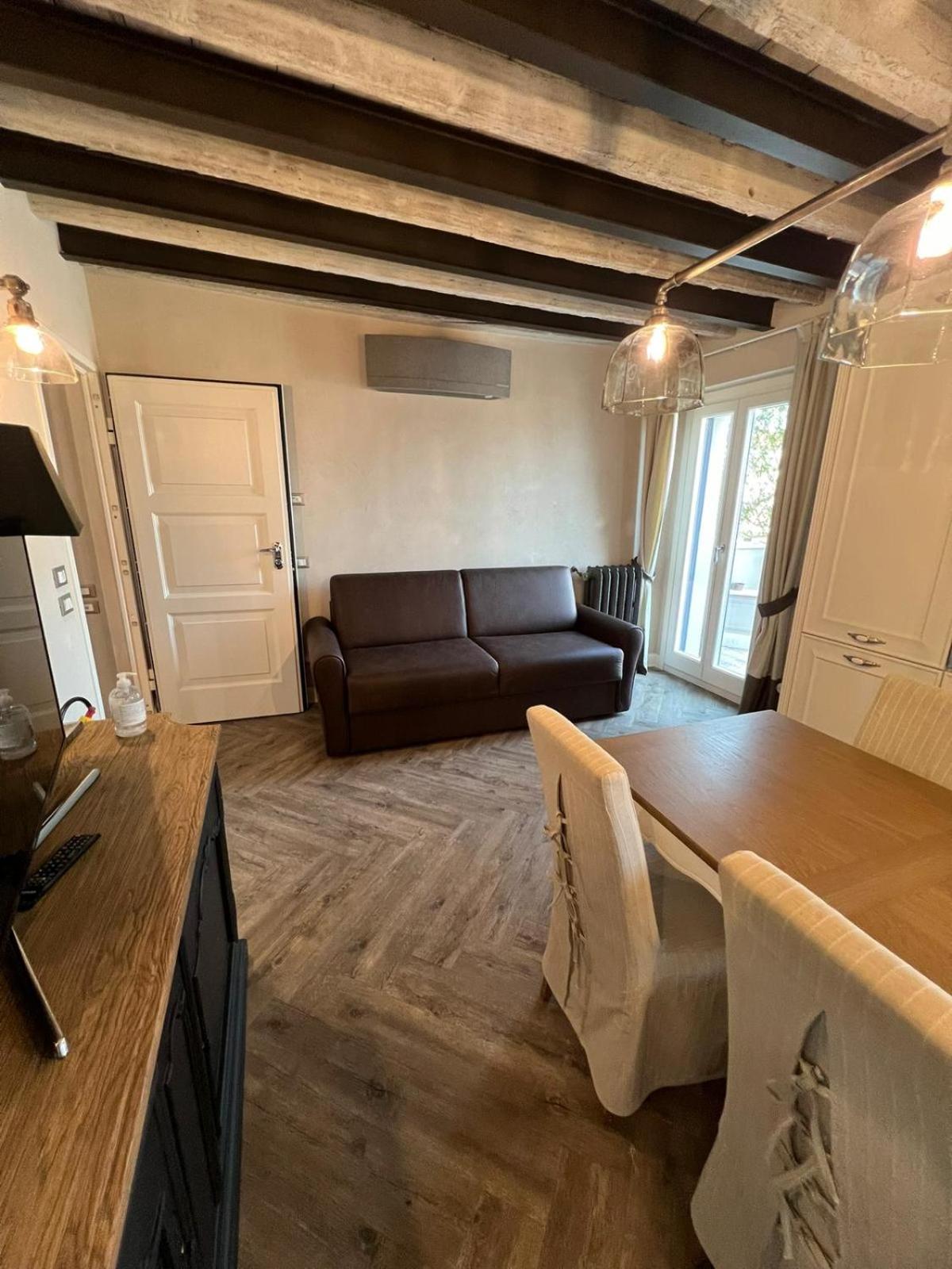 La Vite 2.0 Apartments 代森扎诺-德尔加达 外观 照片