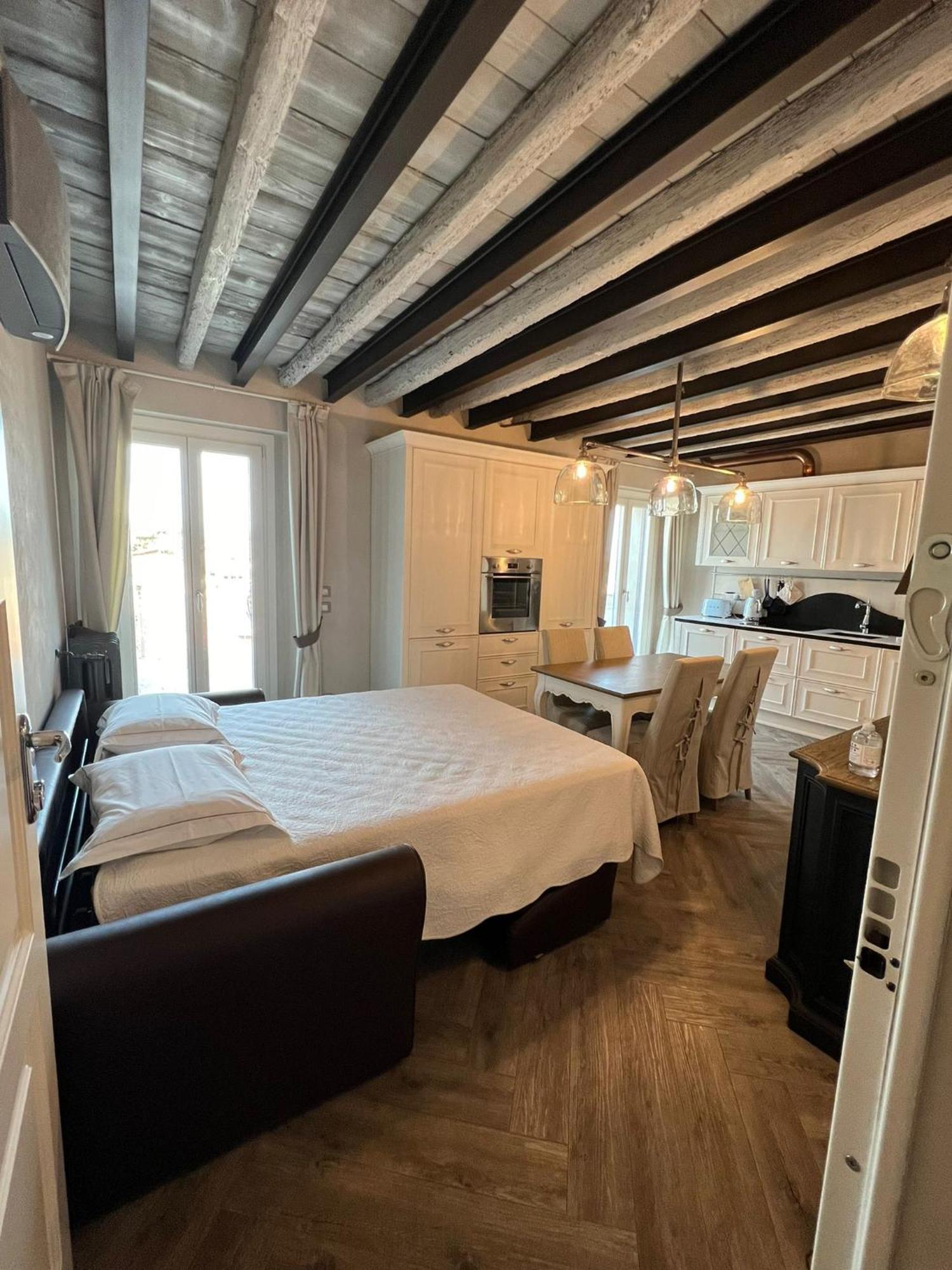 La Vite 2.0 Apartments 代森扎诺-德尔加达 外观 照片
